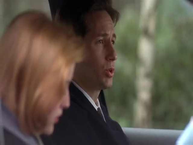Секретные материалы3 сезон 13 серия